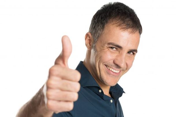 a man satisfied with the medical treatment of prostatitis